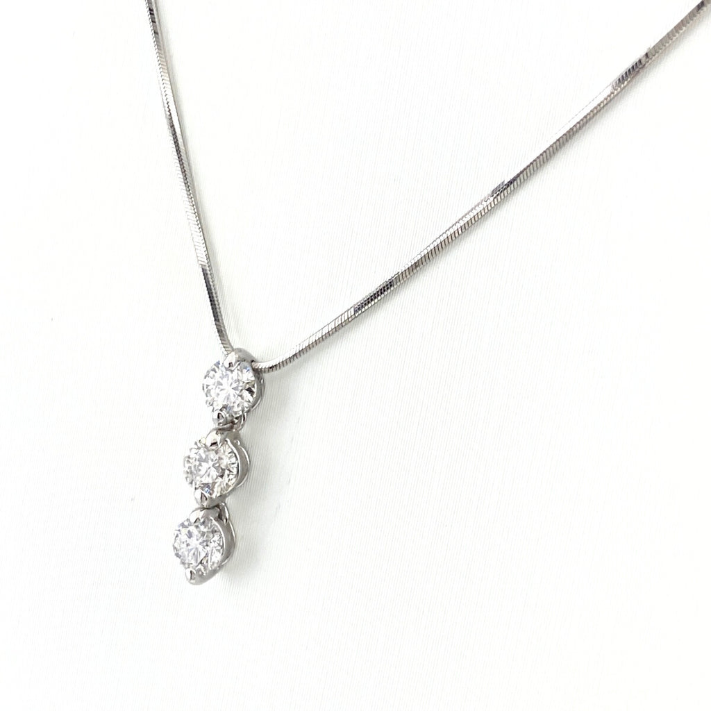 トリロジー メレダイヤ デザインネックレス プラチナ ペンダント ネックレス Pt900 Pt850 ダイヤモンド レディース 【中古】brjwl
