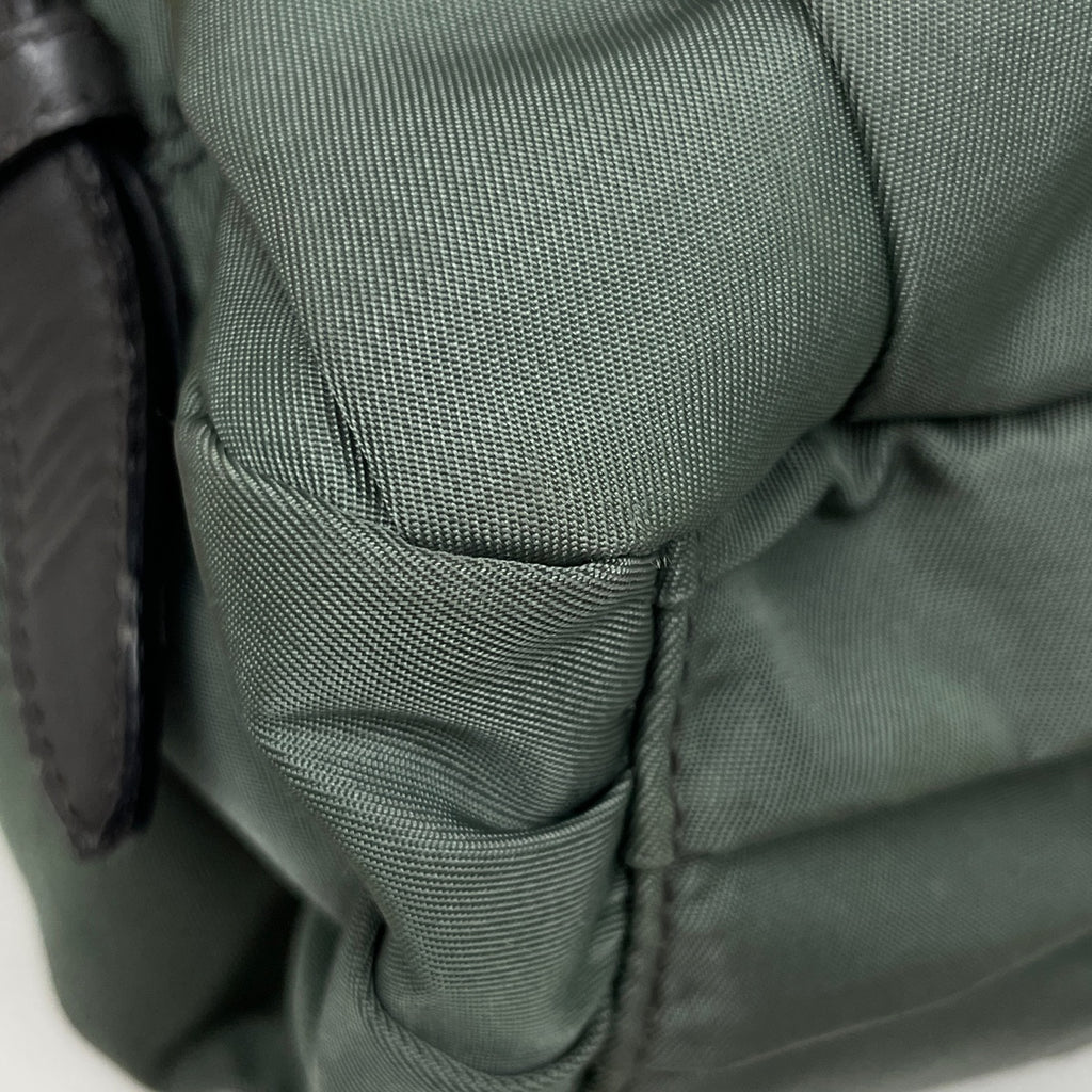 プラダ ロゴ ハンドバッグ ギャザー 2WAY ショルダーバッグ カーキ ハンドバッグ ナイロン グリーン BN1407 レディース 【中古】 brbag