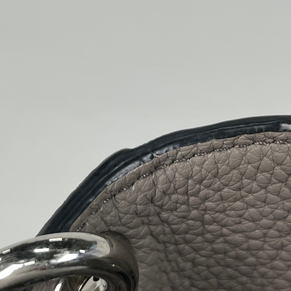 プラダ ロゴ ショルダーバッグ ヴィッテロ フェニックス ショルダーバッグ レザー ベージュ 1BE057 レディース 【中古】brbag