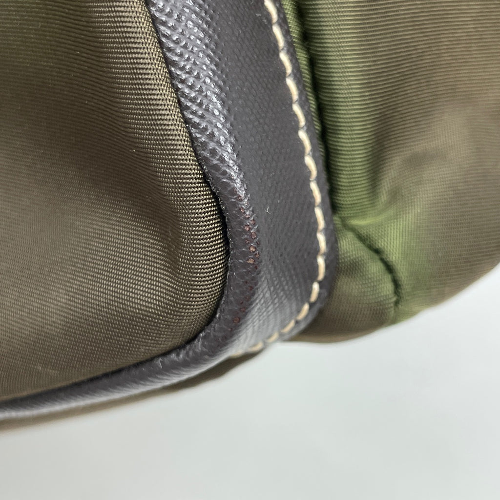 プラダ ロゴプレート ショルダーバッグ 斜め掛け ショルダーバッグ ナイロン ブラウン レディース 【中古】 brbag