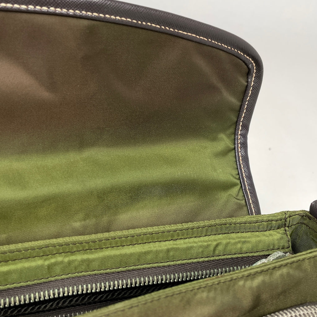 プラダ ロゴプレート ショルダーバッグ 斜め掛け ショルダーバッグ ナイロン ブラウン レディース 【中古】 brbag