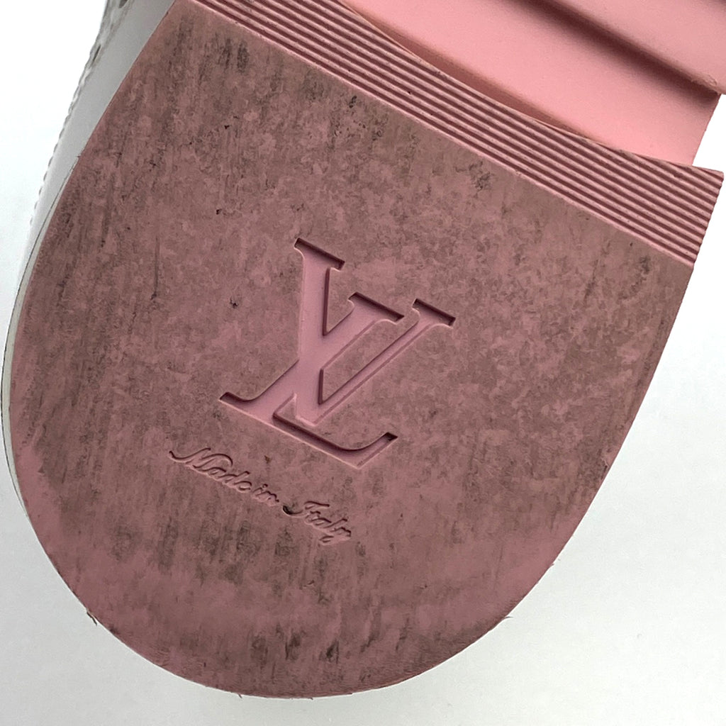 ルイ・ヴィトン ロゴ ローファー LV ウィングチップ タッセル 靴 ローファー レザー ホワイト レディース 【中古】brapp