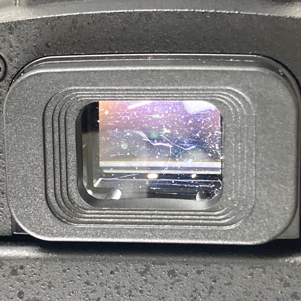 ニコン Nikon D5300 18-140 VR レンズキット ブラック デジタル 一眼レフカメラ 【中古】cambb