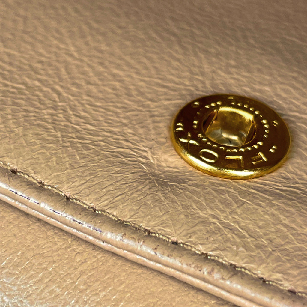 【在庫一掃】 シャネル マトラッセ シングルフラップ チェーン ショルダーバッグ ココマーク ショルダーバッグ レザー ベージュ レディース 【中古】 brbag