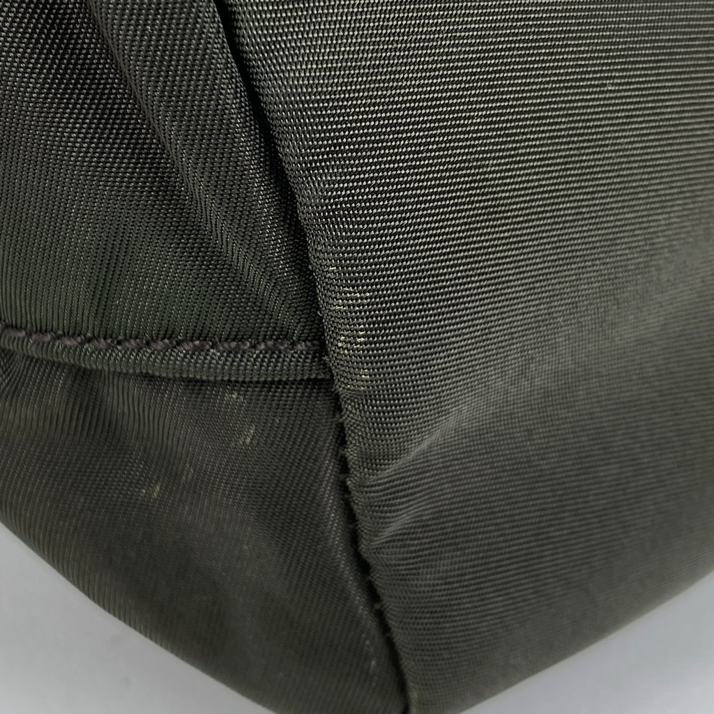 プラダ ロゴプレート トートバッグ ハンドバッグ トートバッグ テスートナイロン グリーン レディース 【中古】brbag