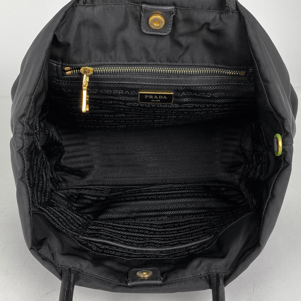 プラダ ロゴプレート ハンドバッグ 手提げ ハンドバッグ ナイロン ネロ(ブラック) レディース 【中古】