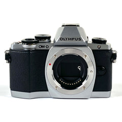 オリンパス OLYMPUS OM-D E-M10 ボディ シルバー［ジャンク品］ デジタル ミラーレス 一眼カメラ 【中古】cambb