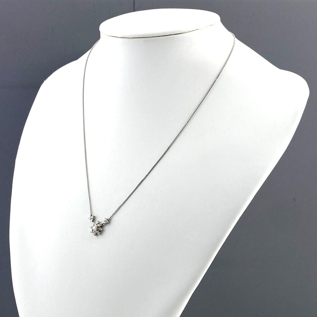 フラワーモチーフ デザインネックレス プラチナ ペンダント メレダイヤ 花 ネックレス Pt900 Pt850 ダイヤモンド レディース 【中古】nbjwl