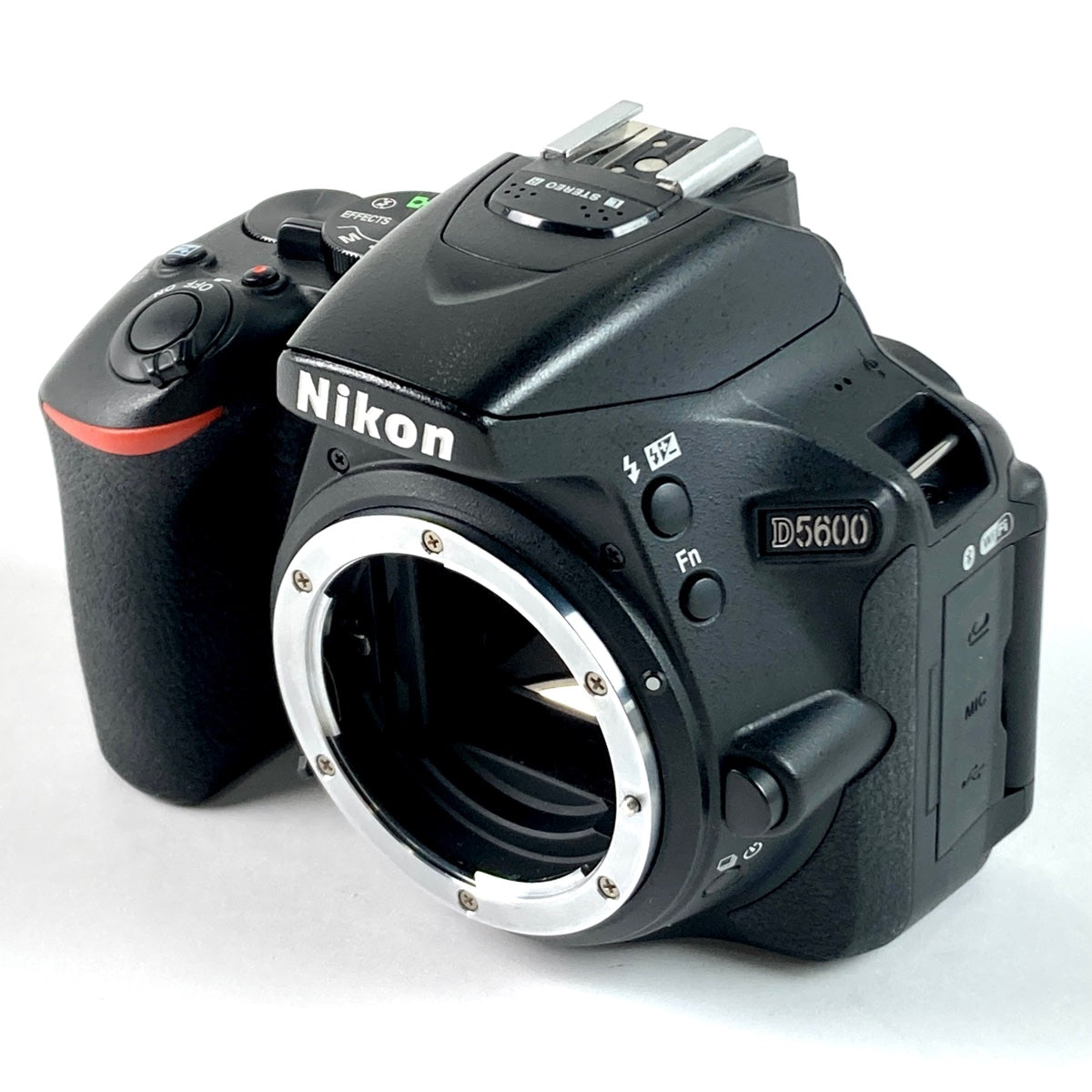 Amazon | Nikon デジタル一眼レフカメラ D5600 ダブルズーム