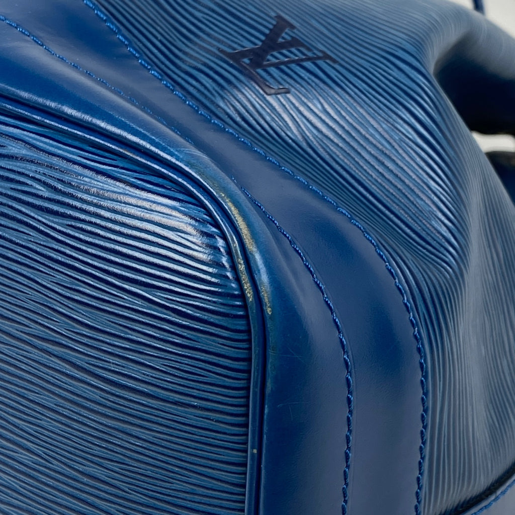 ルイ・ヴィトン ノエ 巾着型 ショルダーバッグ エピ トレドブルー M44005 レディース 【中古】 brbag