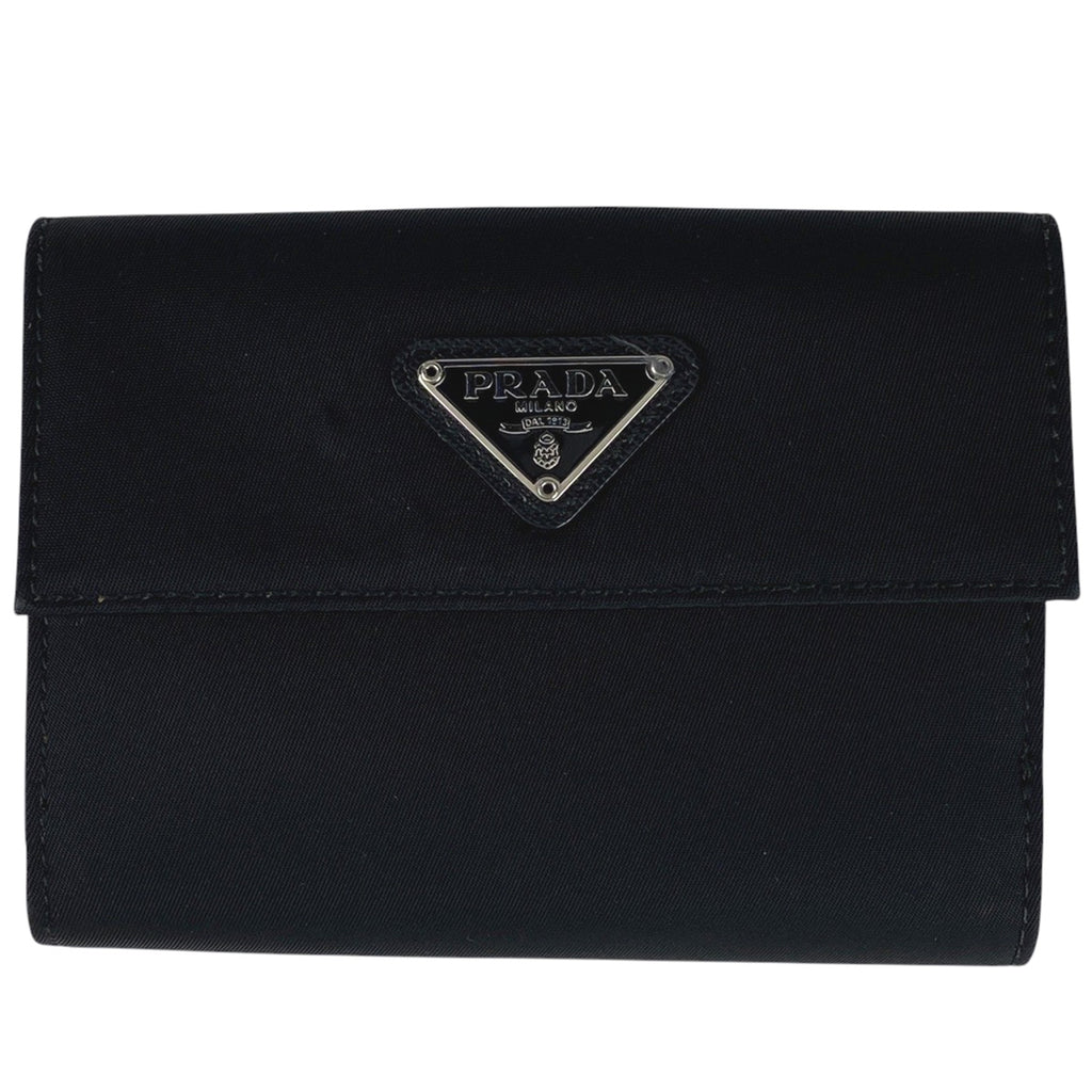 PRADA プラダ　財布 小銭入れ　ナイロン　ロゴ プレート　黒 バイセル公式】プラダ ロゴプレート 二つ折り財布 小銭入れ