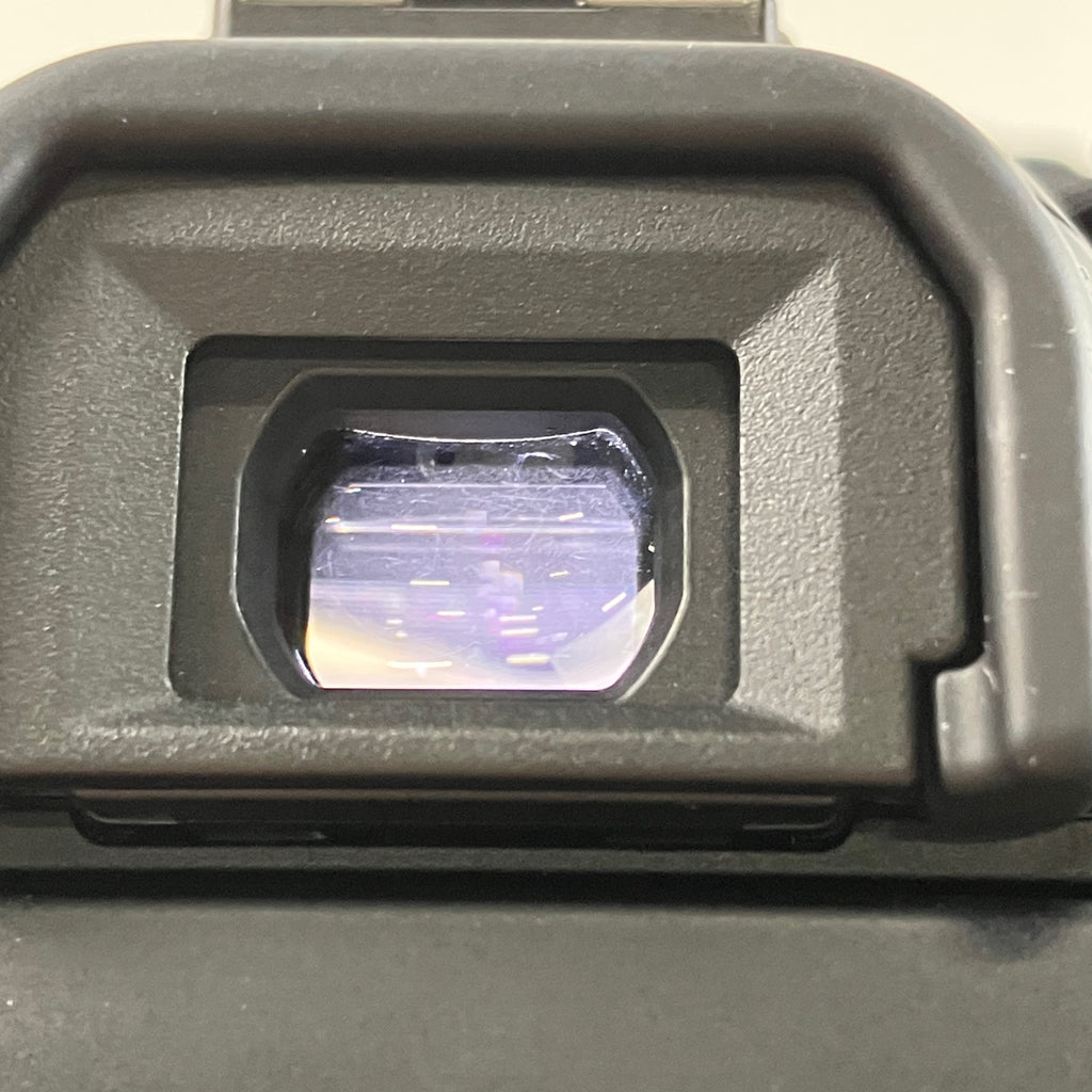 【在庫一掃】 キヤノン Canon EOS Kiss X5 ダブルズームキット デジタル 一眼レフカメラ 【中古】cambb