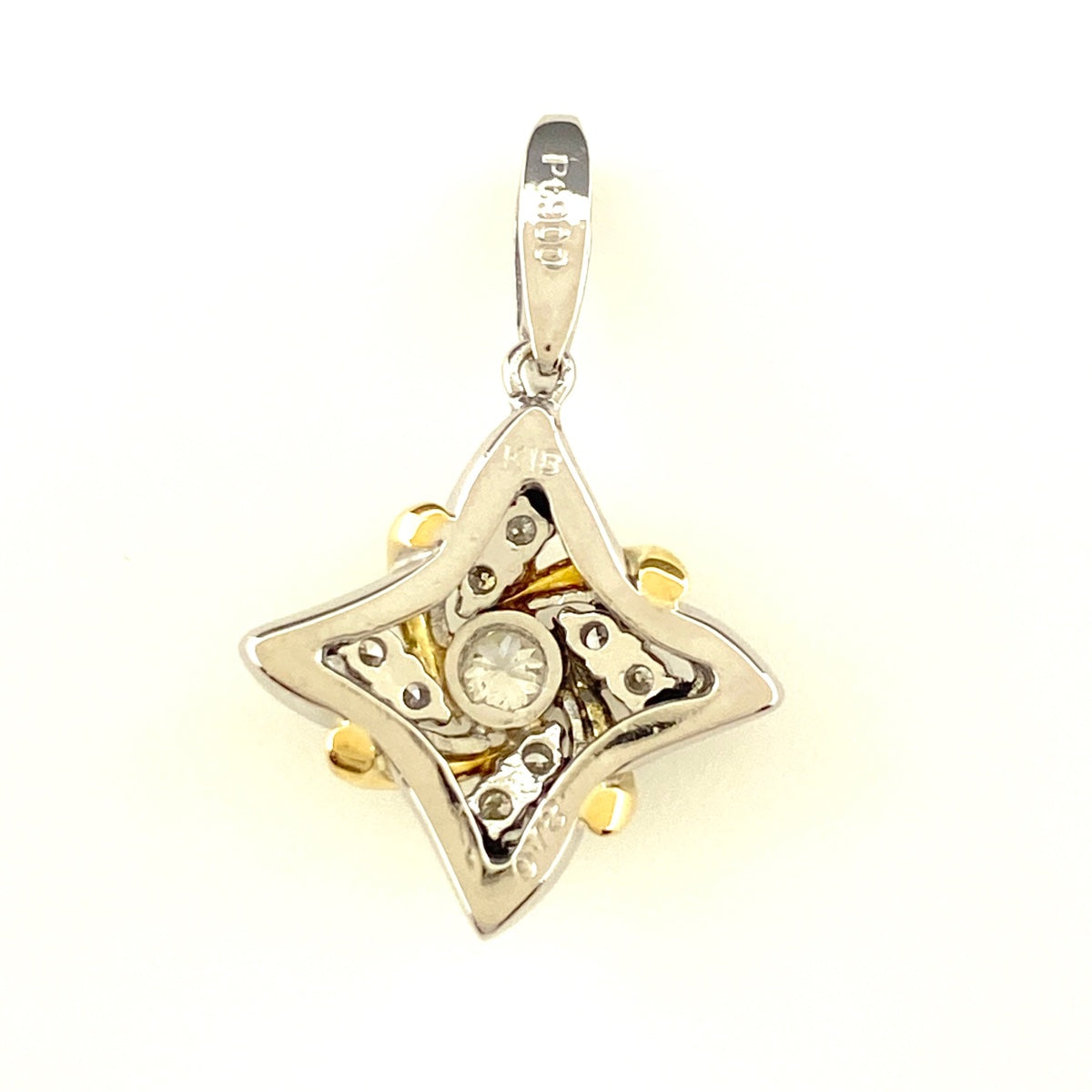 185）天然メレダイヤ0.11ct K18WGペンダントトップ