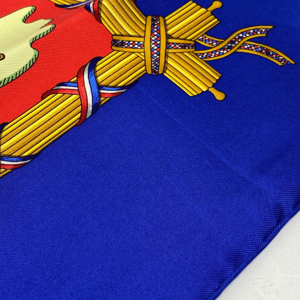 エルメス カレ 90 LIBERTE EGALITE FRATERNITE REPUBLIQUE FRANCAISE 1789 1789年フランス革命を記念して スカーフ シルク ブルー レッド マルチカラー レディース 【中古】brbag