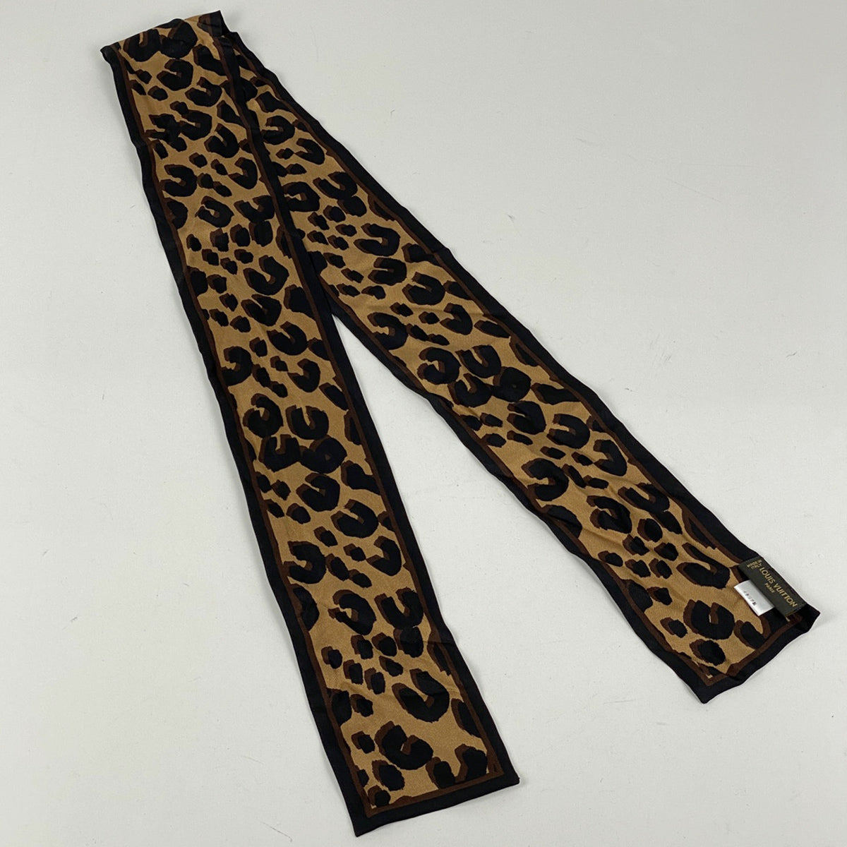 ￼ルイヴィトン正規品バンドーレオパードシルク100%リボンスカーフ バイセル公式】ルイ・ヴィトン バンドー レオパード柄 リボン スカーフ