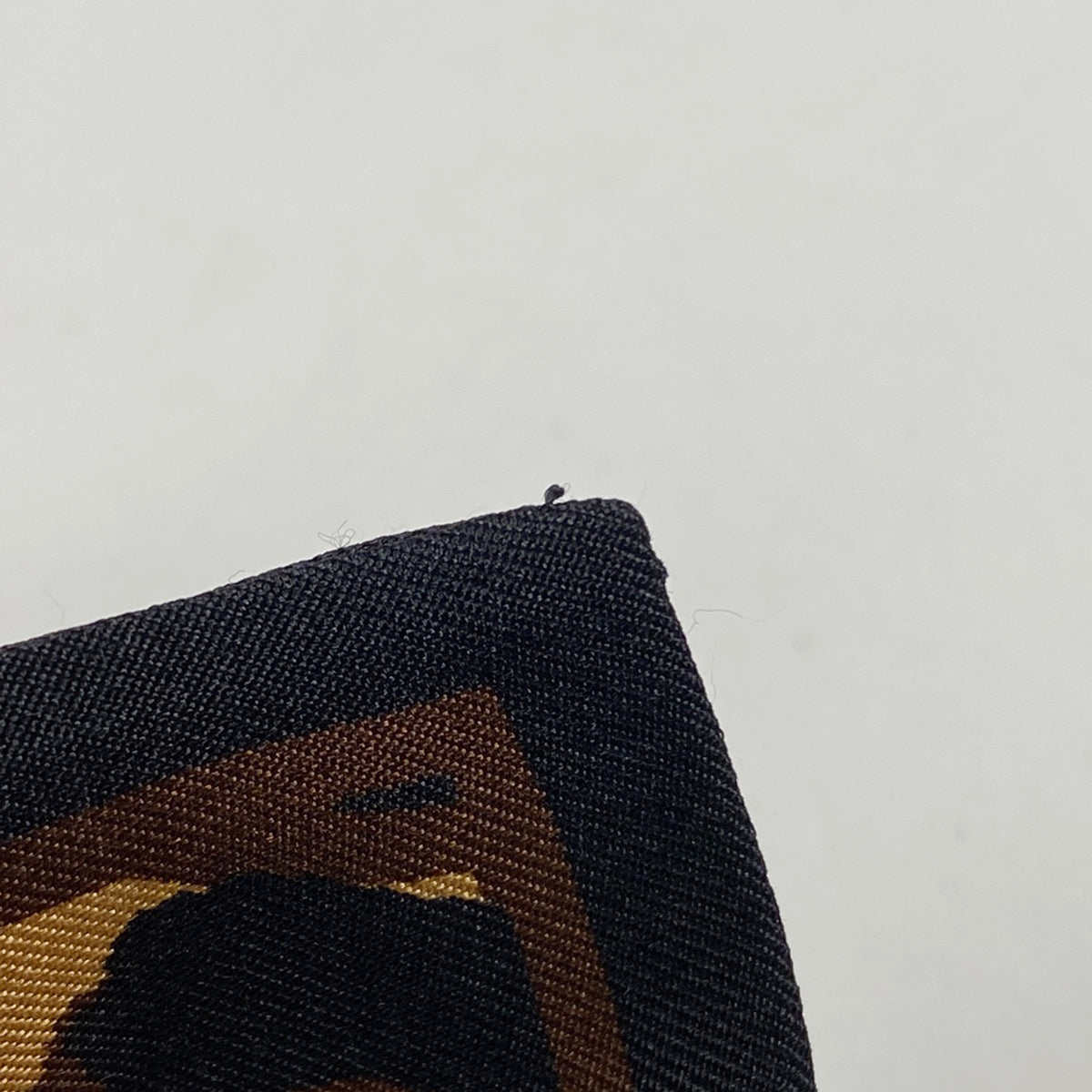 バイセル公式】ルイ・ヴィトン バンドー レオパード柄 リボン