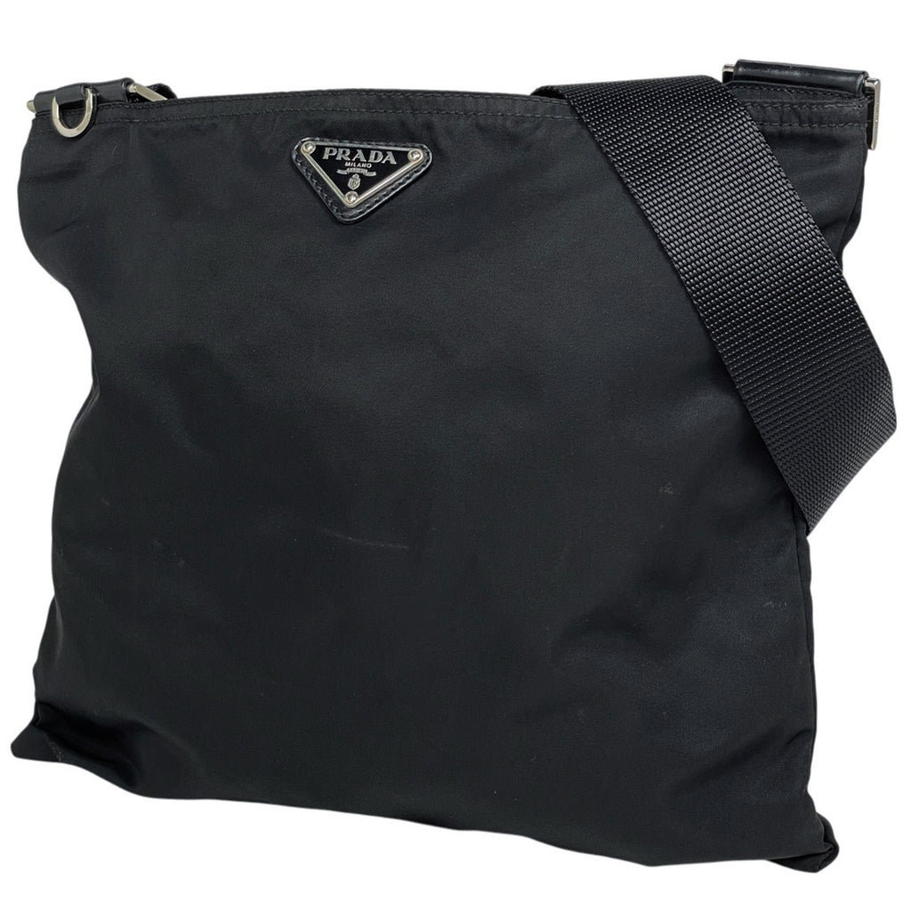 プラダ ロゴプレート ショルダーバッグ ナイロン ネロ(ブラック) レディース 【中古】brbag
