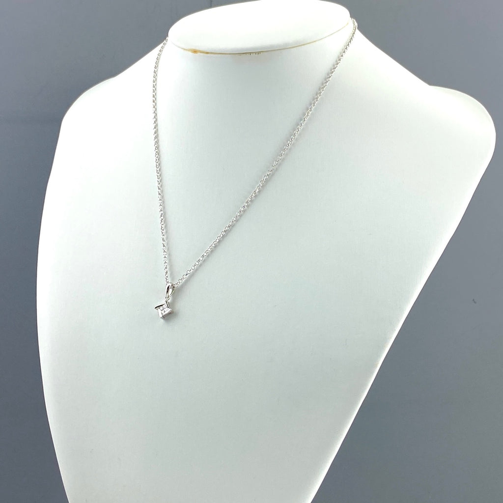 メレダイヤ デザインネックレス WG ホワイトゴールド ペンダント ネックレス K18 WG ダイヤモンド レディース 【中古】nbjwl