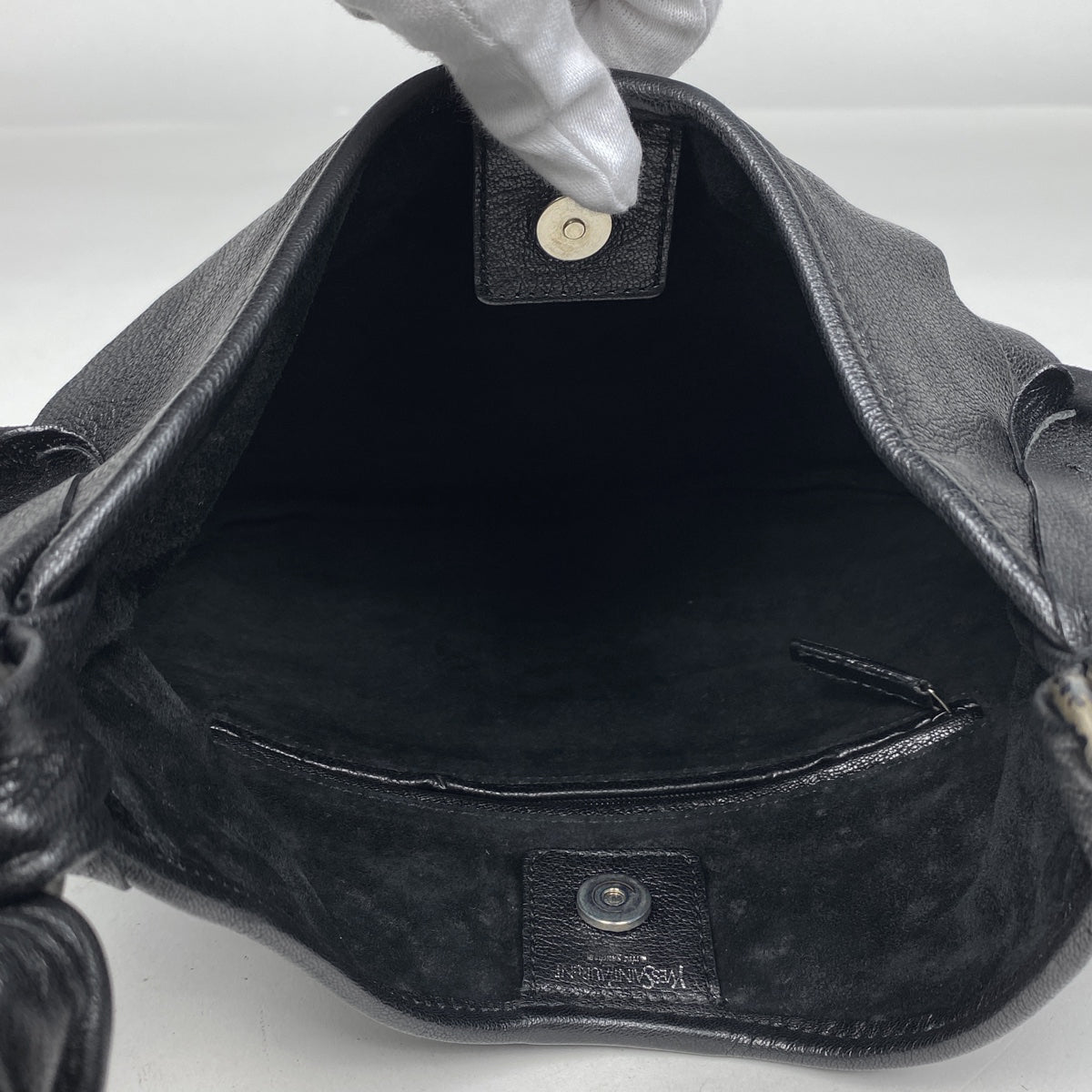 極美品●イブ サンローラン サントロペ フリル ショルダー バッグ ブラック SAINT LAURENT（フリル ・ ショルダーバッグ）のフリマアイテム一覧
