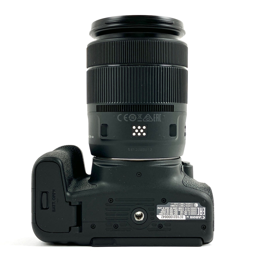 キヤノン Canon EOS 9000D EF-S 18-135 IS USM レンズキット デジタル 一眼レフカメラ 【中古】cambb
