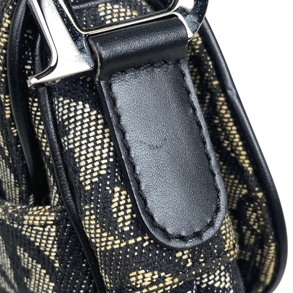 クリスチャンディオール トロッター柄 サドルバッグ ハンドバッグ ワンショルダー ショルダーバッグ キャンバス ブラック レディース 【中古】brbag