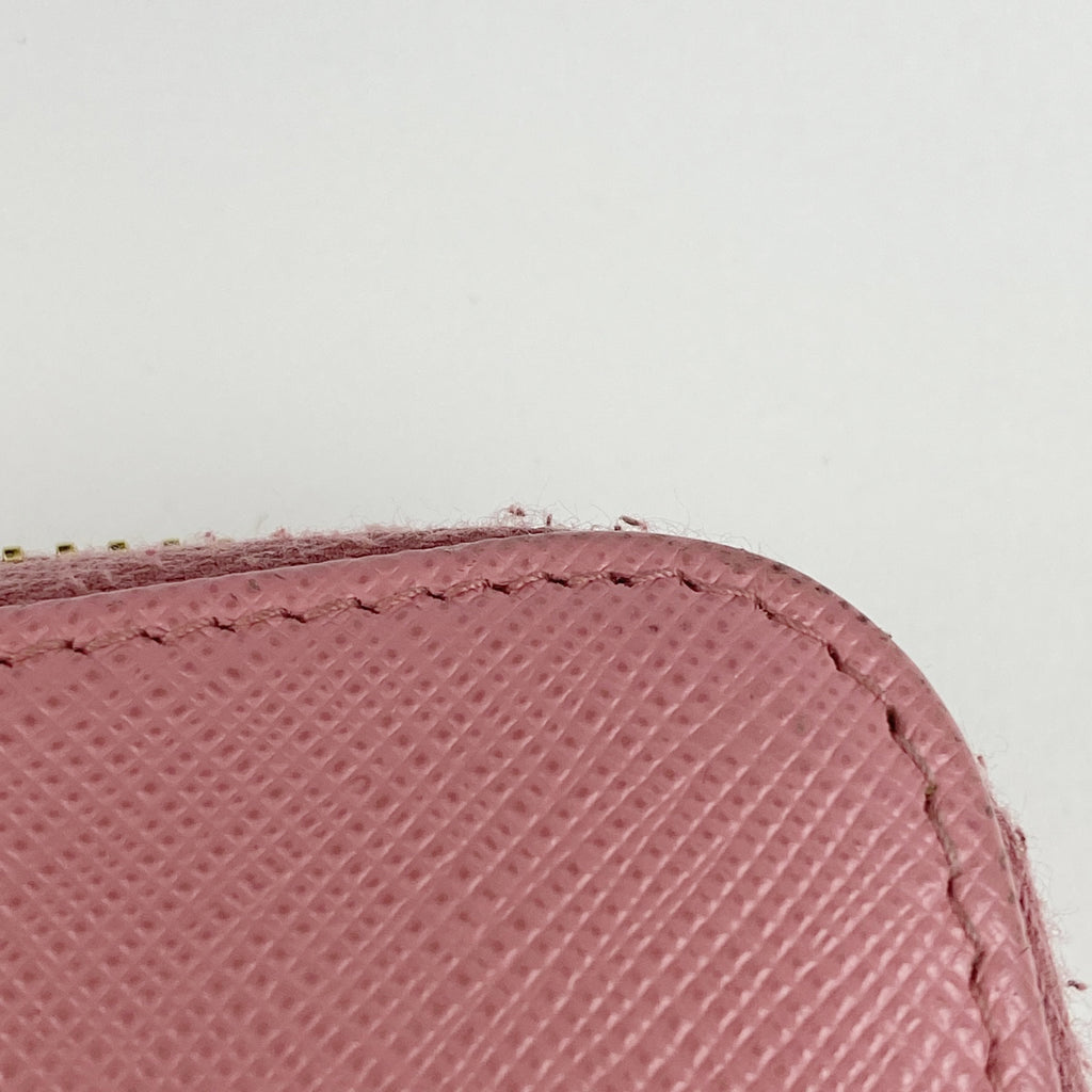 プラダ ロゴ ラウンドファスナー 長財布 札入れ 小銭入れ ラウンドジップ 長財布 レザー ピンク レディース 【中古】brbag
