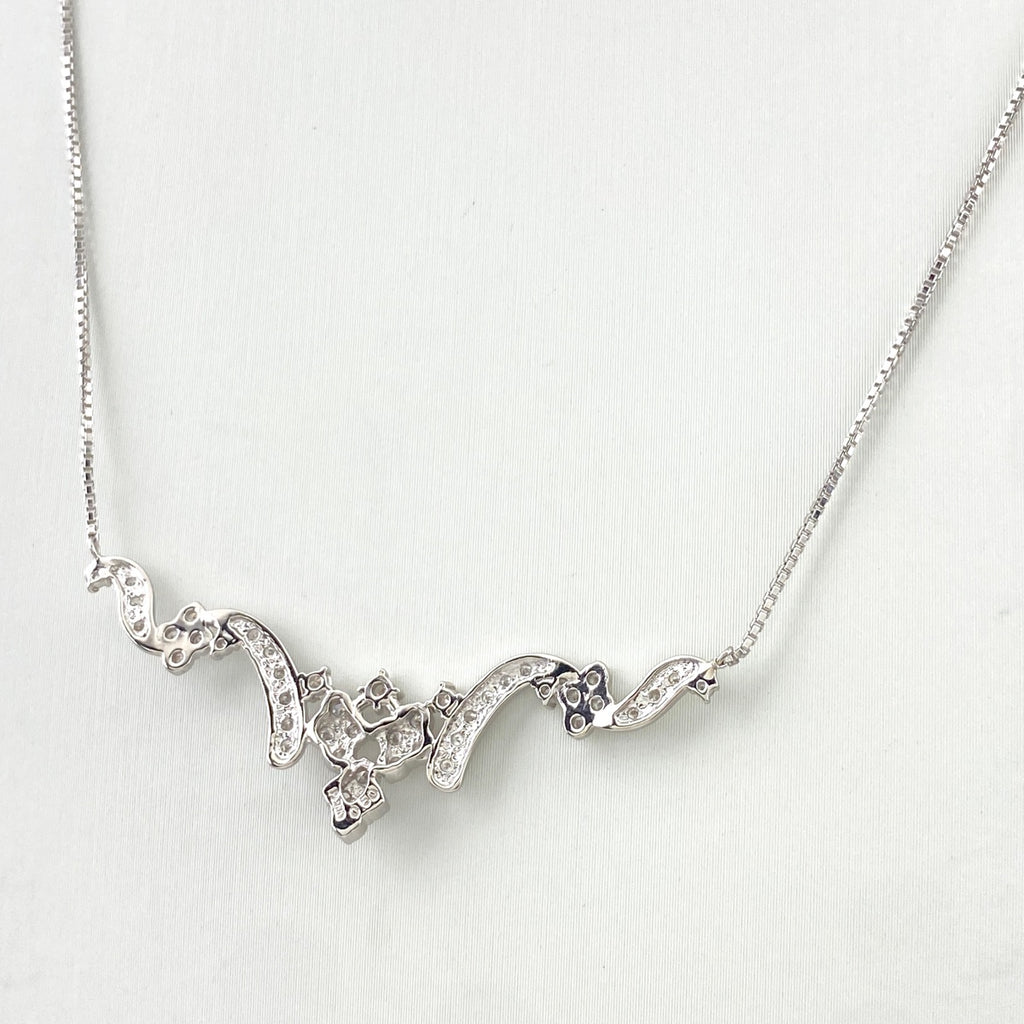 メレダイヤ デザインネックレス プラチナ ペンダント ネックレス Pt900 Pt850 ダイヤモンド レディース 【中古】nbjwl
