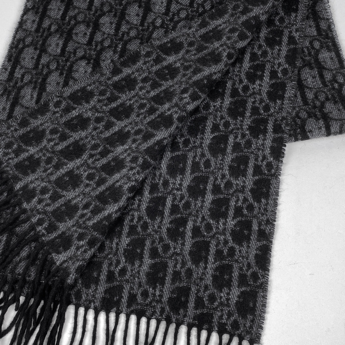 バイセル公式】クリスチャンディオール トロッター柄 マフラー