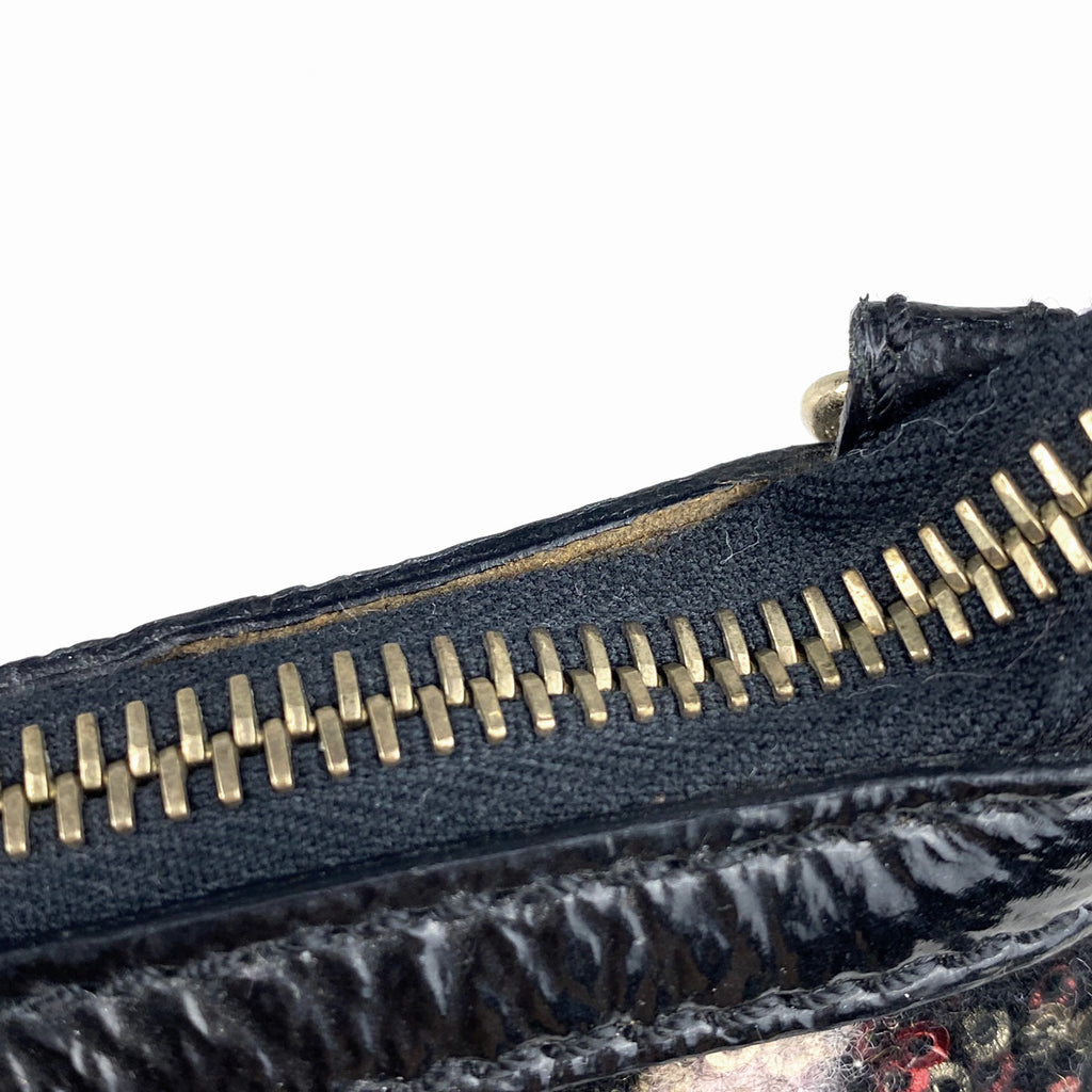 フェンディ ロゴ アクセサリーポーチ ズッカ柄 スパンコール アクセサリーポーチ ファブリック ブラック 8BR594 レディース 【中古】brbag