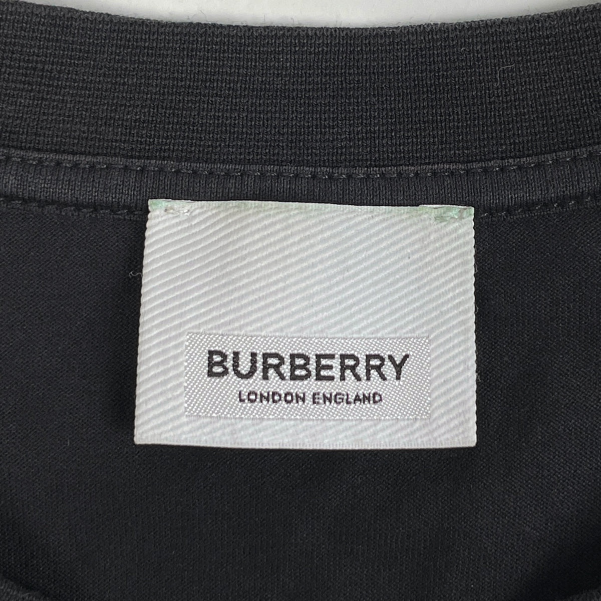 バーバリー　Tシャツ　ロゴ Burberry バーバリー ロゴ Tシャツ | ブラック | FARFETCH JP