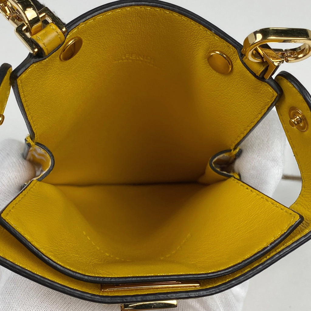 フェンディ ピーカフォン 斜め掛け ショルダーバッグ レザー イエロー 8M0442 レディース 【中古】brbag