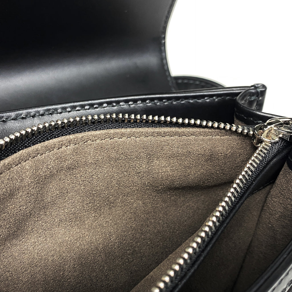 グッチ グッチシマ ショルダーバッグ シグネチャー シマレザー ブラック 779891 レディース 【中古】 brbag