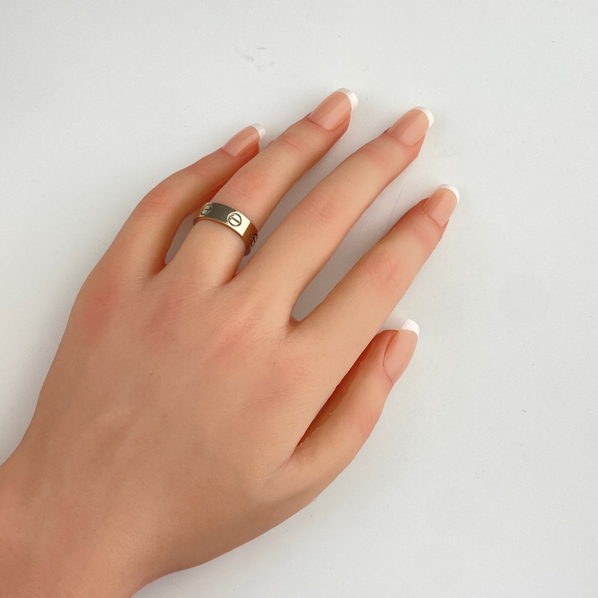 カルティエ　Cartier ミニラブリング　9号 カルティエ ミニラブ リング 指輪 カルティエ 9号 18金