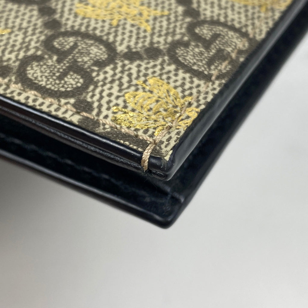 美品　GUCCI　グッチ　 二つ折り財布 GGパターン スプリーム　ビー　蜂 美品 GUCCI グッチ 二つ折り財布 GGパターン スプリーム ビー 蜂