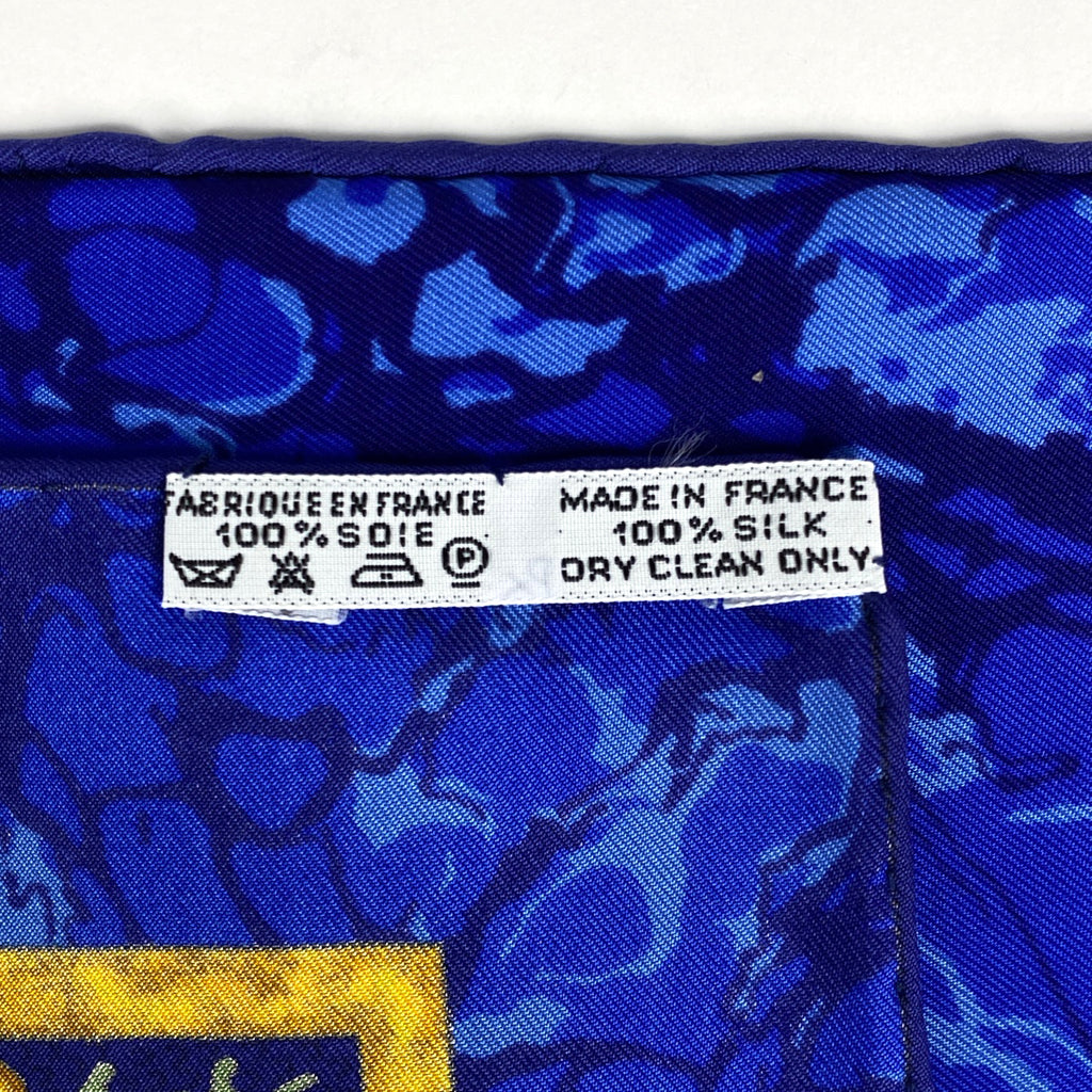 エルメス カレ 90 CARPE DIEM 今日一日を楽しむ 太陽 月 星 スカーフ シルク ブルー マルチカラー レディース 【中古】brbag
