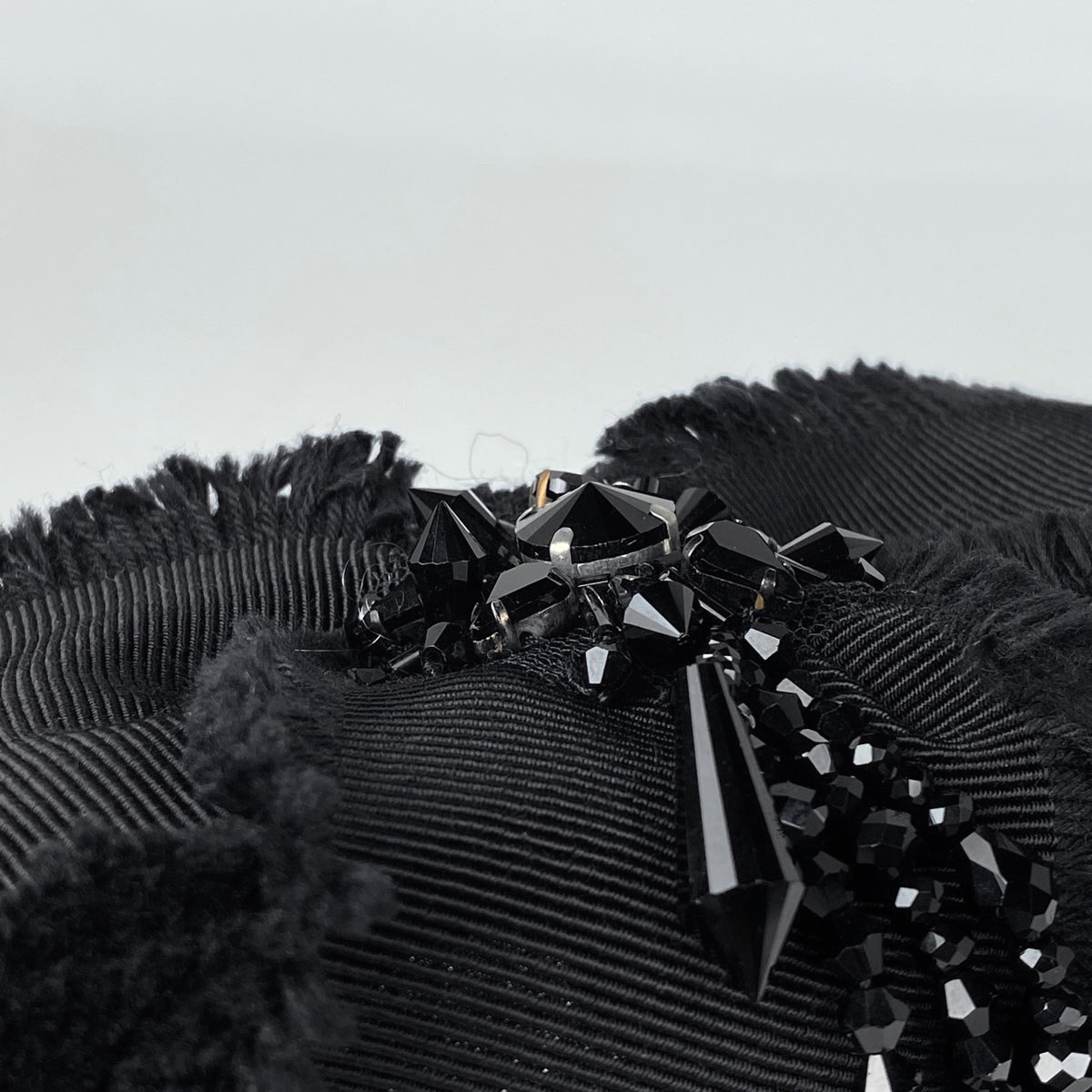 GUCCI ブラックリボンブローチ グッチ ［ GUCCI ］ ビジュー リボン ブローチ ブラック 黒