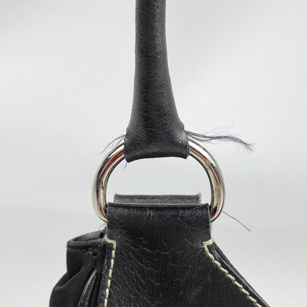 プラダ ロゴプレート ショルダーバッグ ハンドバッグ ショルダーバッグ ナイロン ブラック レディース 【中古】brbag