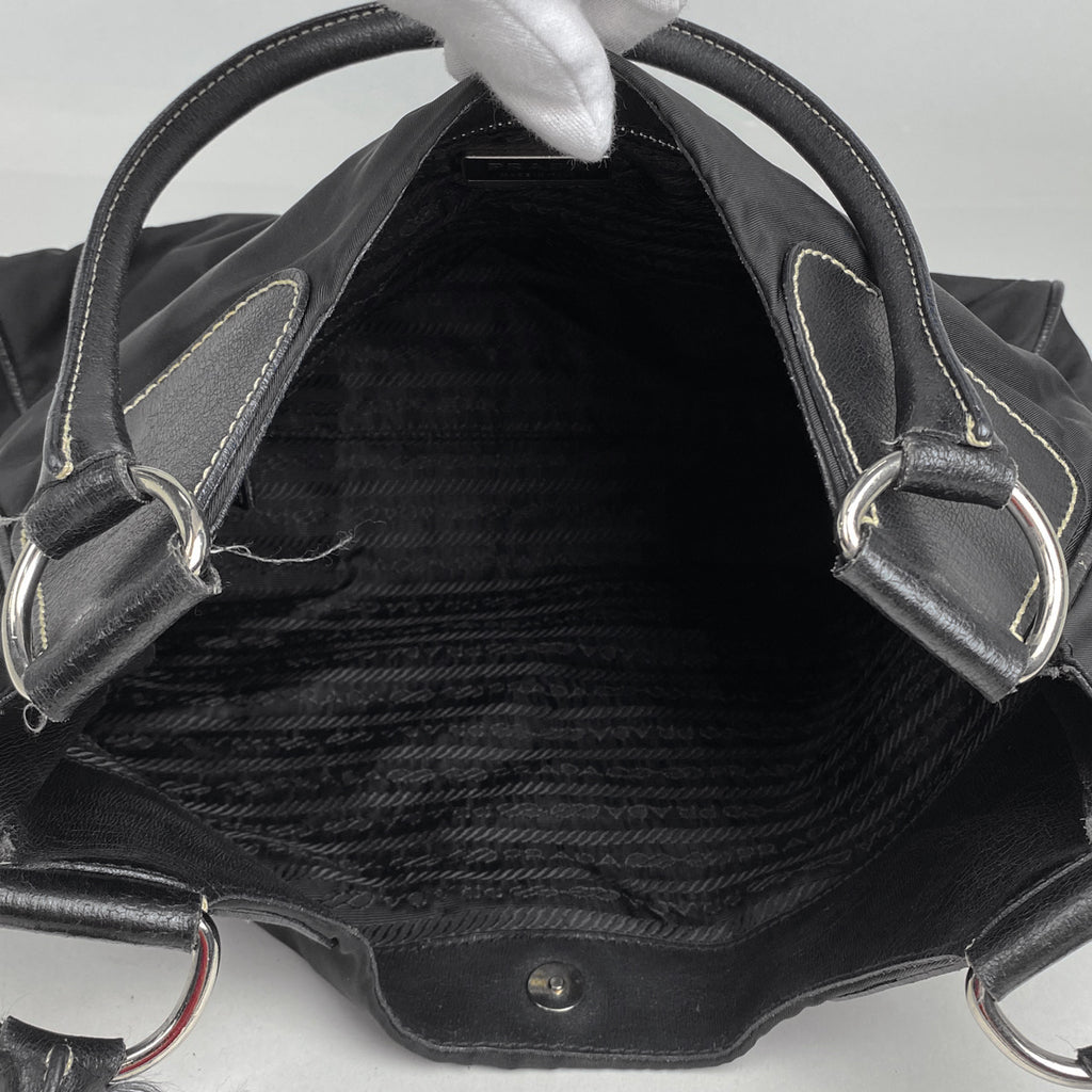 プラダ ロゴプレート ショルダーバッグ ハンドバッグ ショルダーバッグ ナイロン ブラック レディース 【中古】brbag