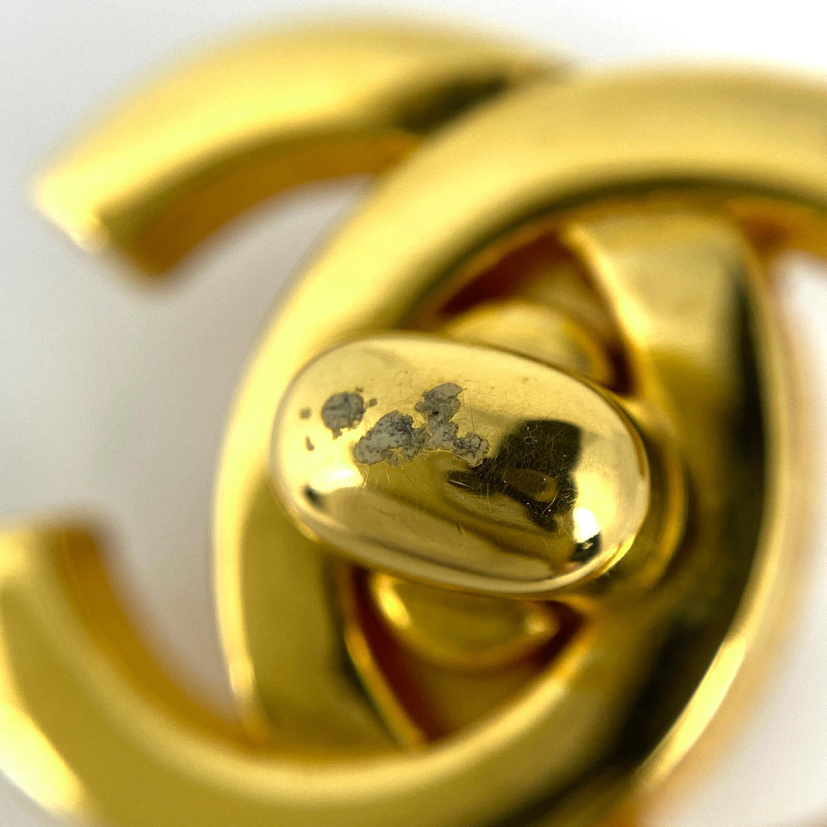 バイセル公式】シャネル ココマーク イヤリング ターンロック