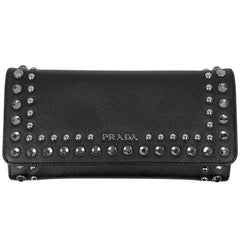 プラダ ロゴ 二つ折り 長財布 ラインストーン スタッズ 長財布 サフィアーノレザー ネロ(ブラック) 1MH132 レディース 【中古】brbag