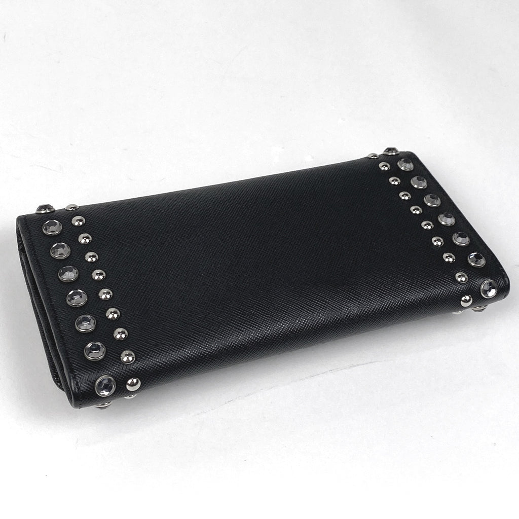 プラダ ロゴ 二つ折り 長財布 ラインストーン スタッズ 長財布 サフィアーノレザー ネロ(ブラック) 1MH132 レディース 【中古】brbag