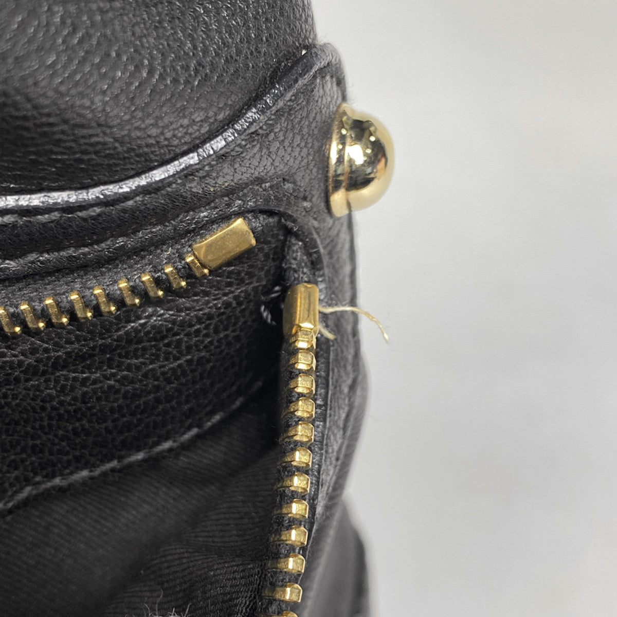 未使用級　グッチ　フラットパンプス　シェリーライン　bee 22㎝　黒　レザー gucci-655579loafer-4h23130-