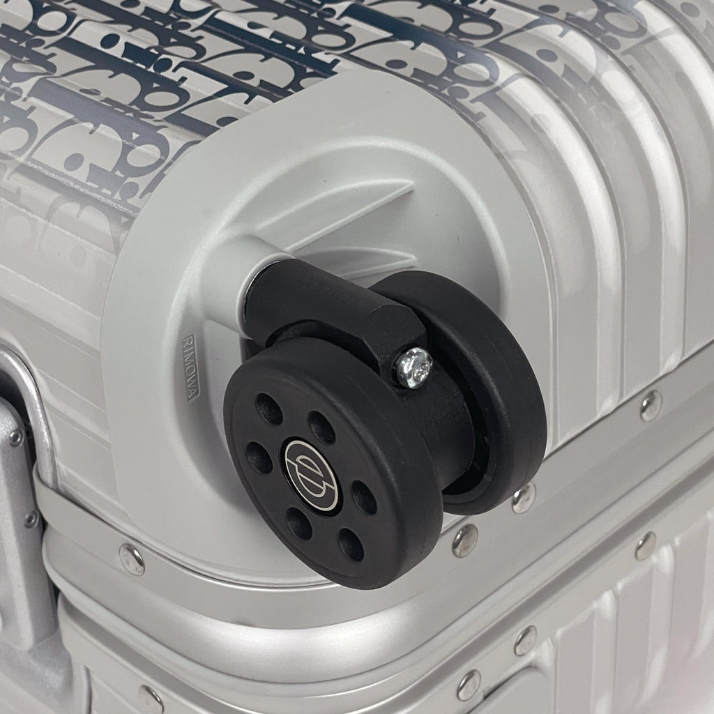 クリスチャンディオール ディオール アンド リモワ キャリーオン スーツケース DIOR AND RIMOWA オブリーク 35L キャリーバッグ PVC シルバー ブルー レディース 【中古】brbag