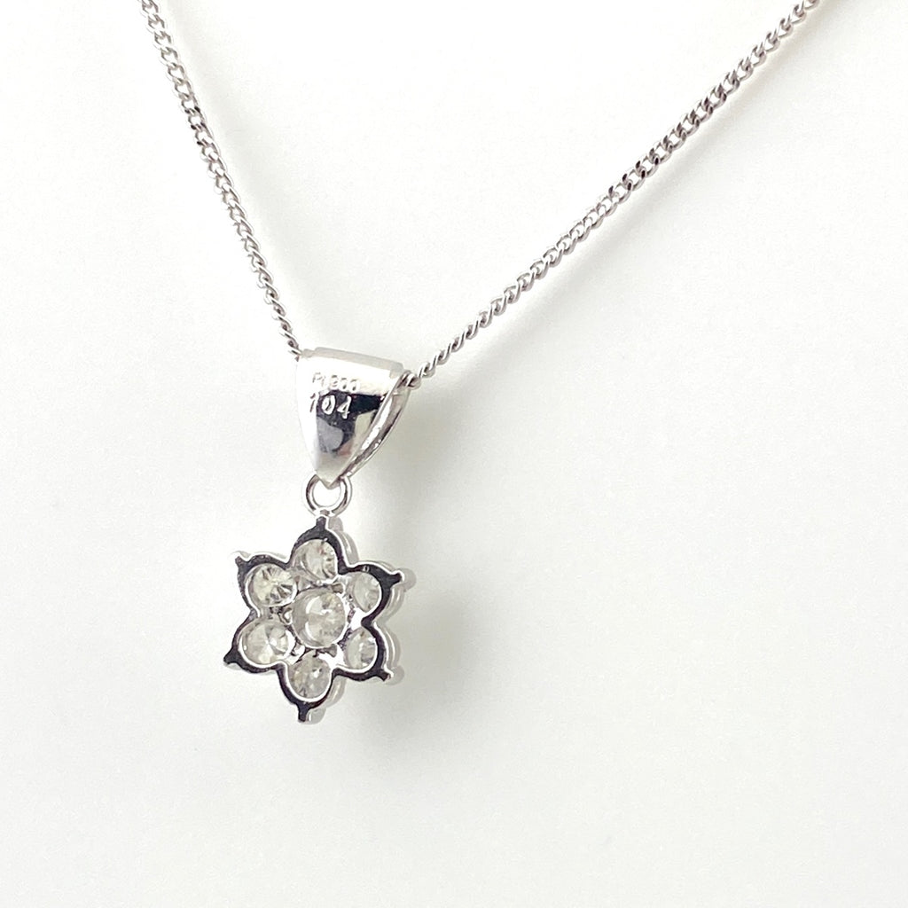 フラワーモチーフ デザインネックレス プラチナ ペンダント メレダイヤ 花 ネックレス Pt900 Pt850 ダイヤモンド レディース 【中古】nbjwl