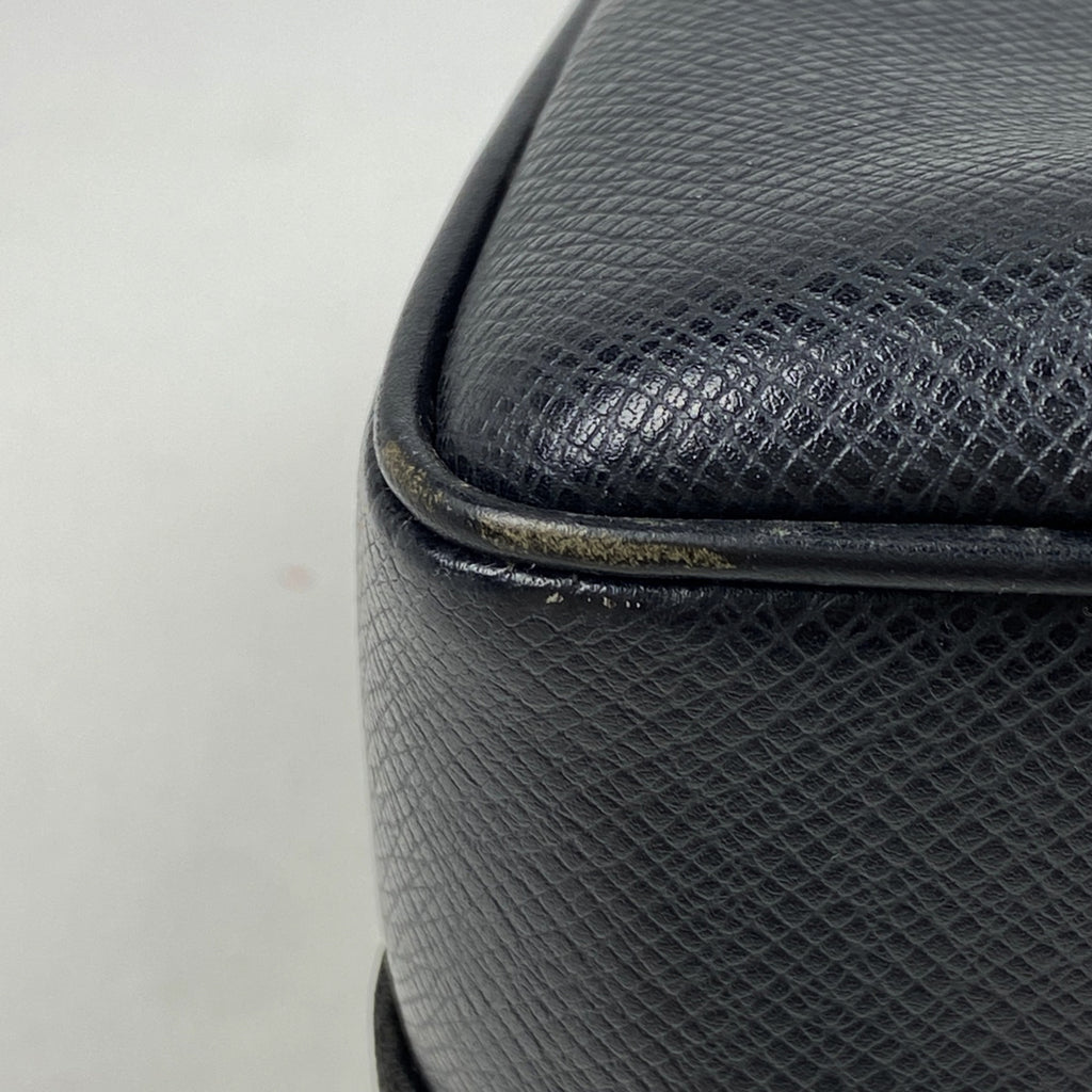 ルイ・ヴィトン リポーター 斜め掛け ショルダーバッグ タイガ アルドワーズ M30152 メンズ 【中古】brbag