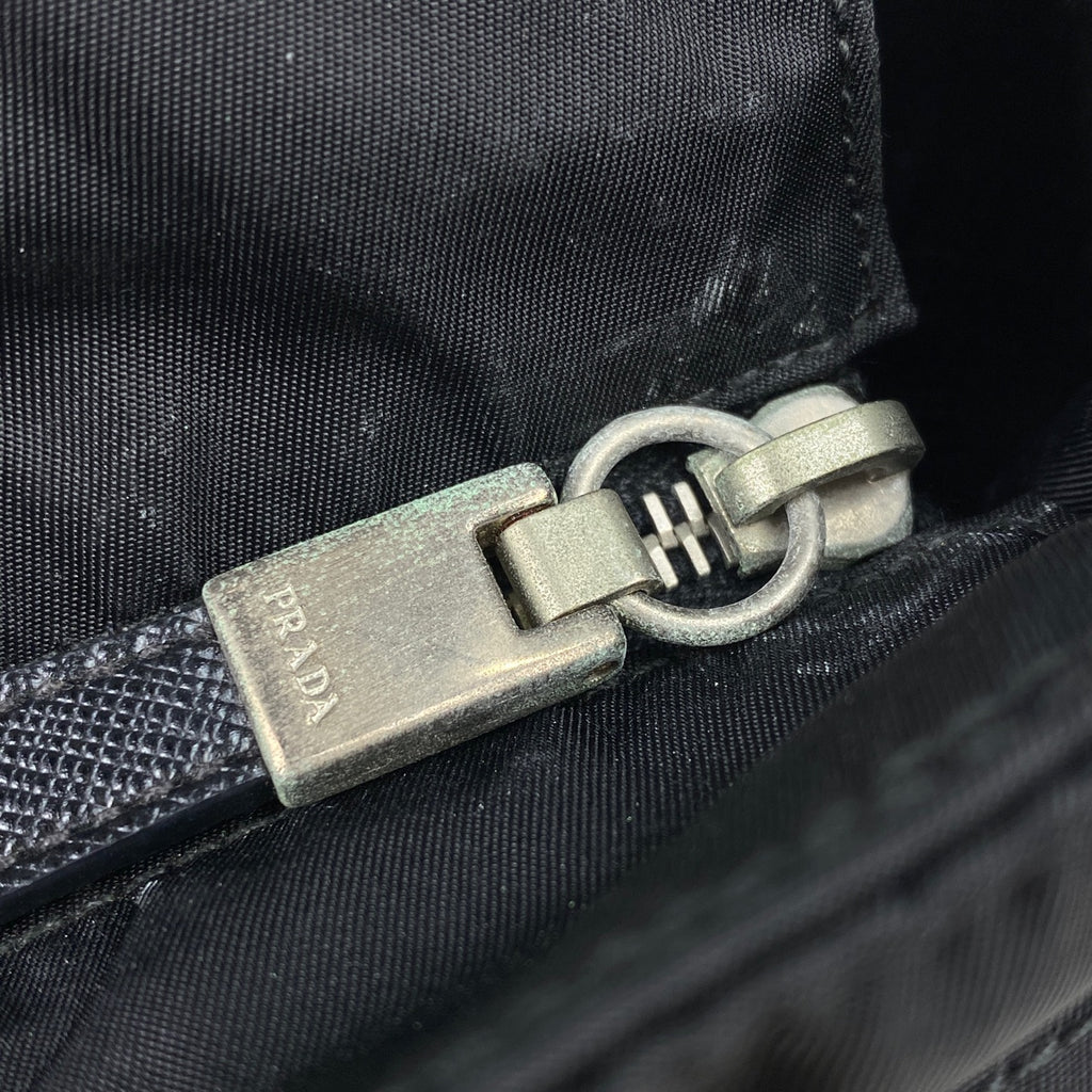 プラダ ロゴプレート トートバッグ ショルダーバッグ トートバッグ ナイロン ネロ(ブラック) レディース 【中古】brbag