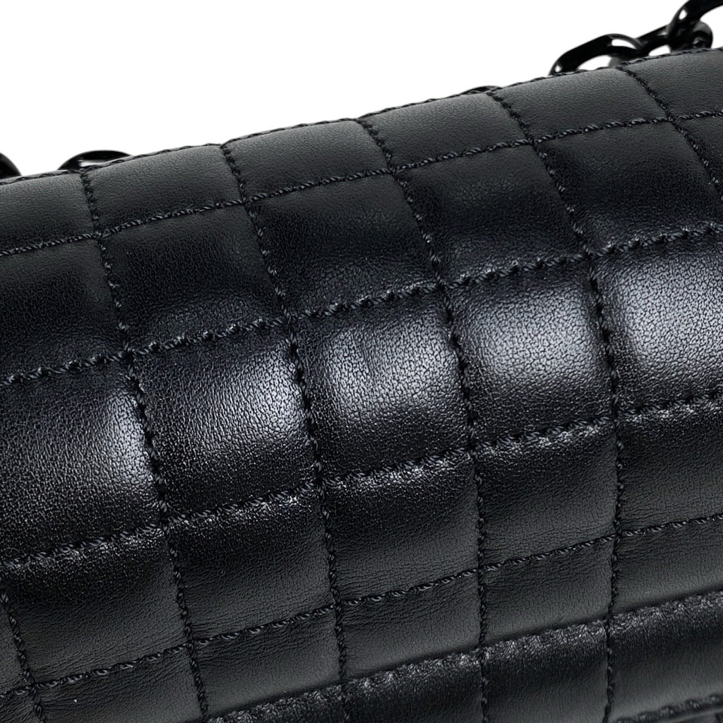 セリーヌ ロゴ チェーン ショルダーバッグ Cロゴ ショルダーバッグ レザー ブラック レディース 【中古】brbag