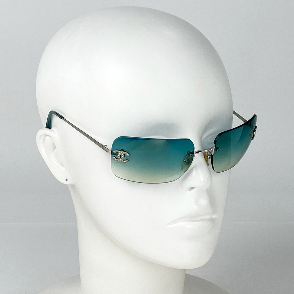 シャネル ココマーク サングラス グラデーション リムレス サングラス メタル ブルー シルバー 4017D レディース 【中古】brbag