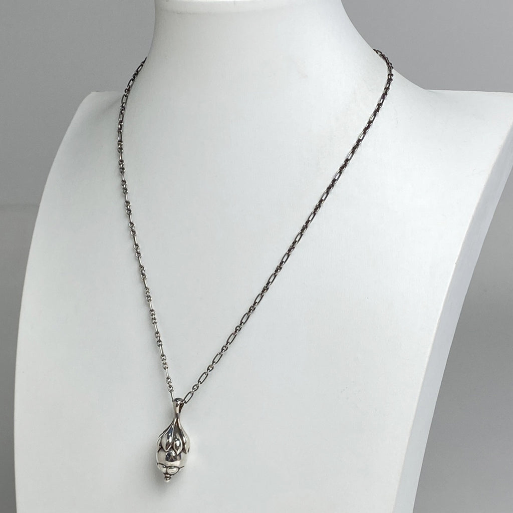 ジョージジェンセン デザイン ネックレス 薔薇の実モチーフ 1991 ネックレス シルバー925 シルバー レディース 【中古】bracc