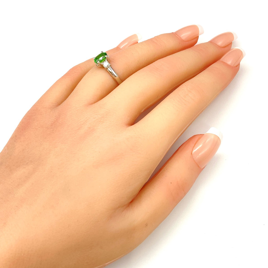 グリーングロッシュラーガーネット デザインリング プラチナ 指輪 メレダイヤ リング 10.5号 Pt900 グリーングロッシュラーガーネット レディース 【中古】nbjwl